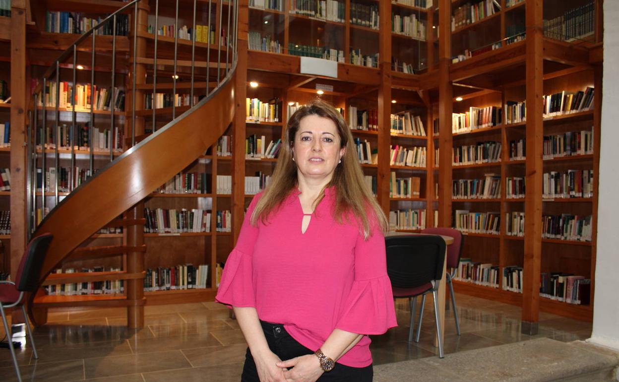 Pilar Medina, portavoz y concejala del Partido Popular en el Ayuntamiento de Llerena.