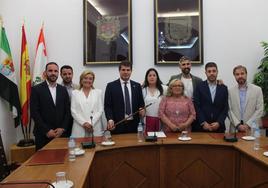 Miembros del Gobierno municipal tras el pleno de constitución del nuevo Ayuntamiento.