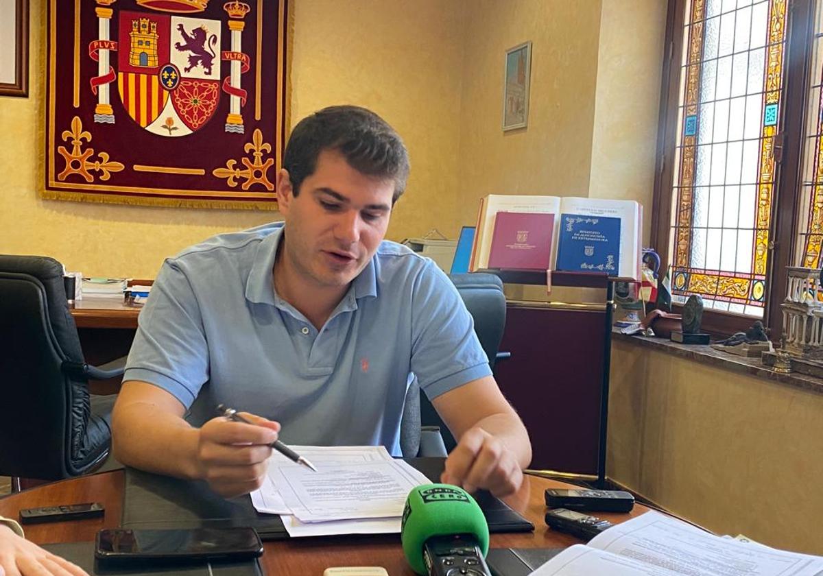 Daniel Lara justifica la modificación del régimen de dedicación de tres concejales