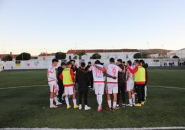 El Llerenense, sorprendentemente el mejor equipo de los clubes extremeños en Segunda RFEF.
