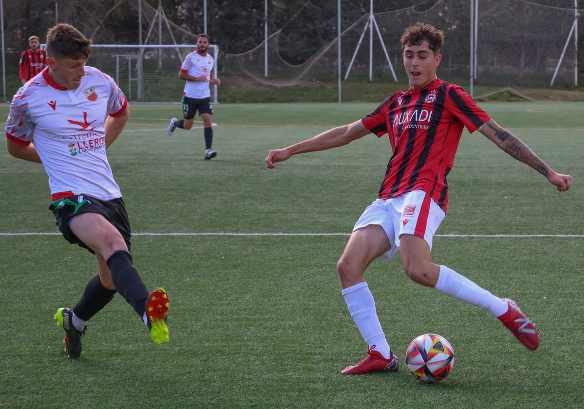La pólvora del Adarve devuelve al Llerenense al descenso