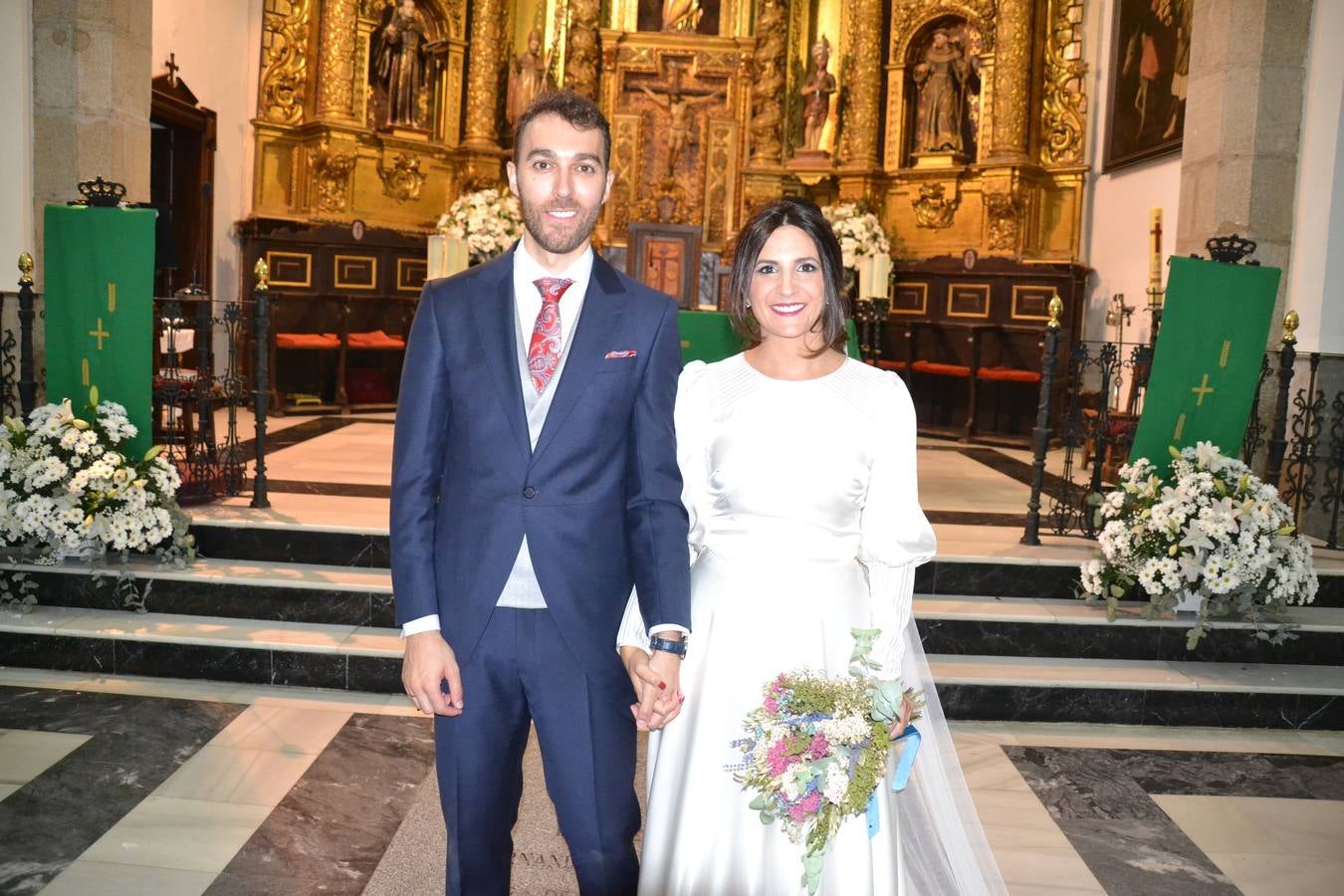 Los novios tras la ceremonia 