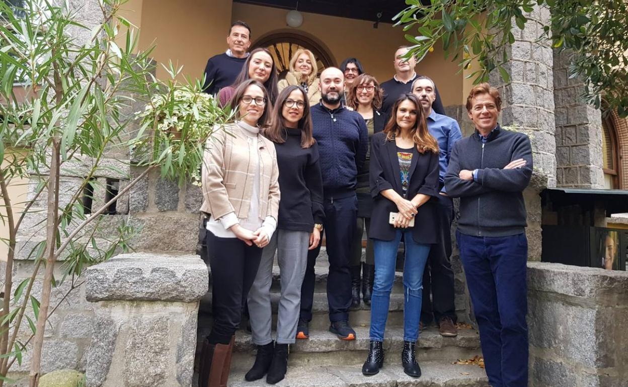 Presentación a los socios de Fundación Tomillo 