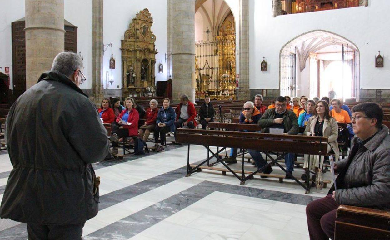 Acto de recepción en la parroquia 