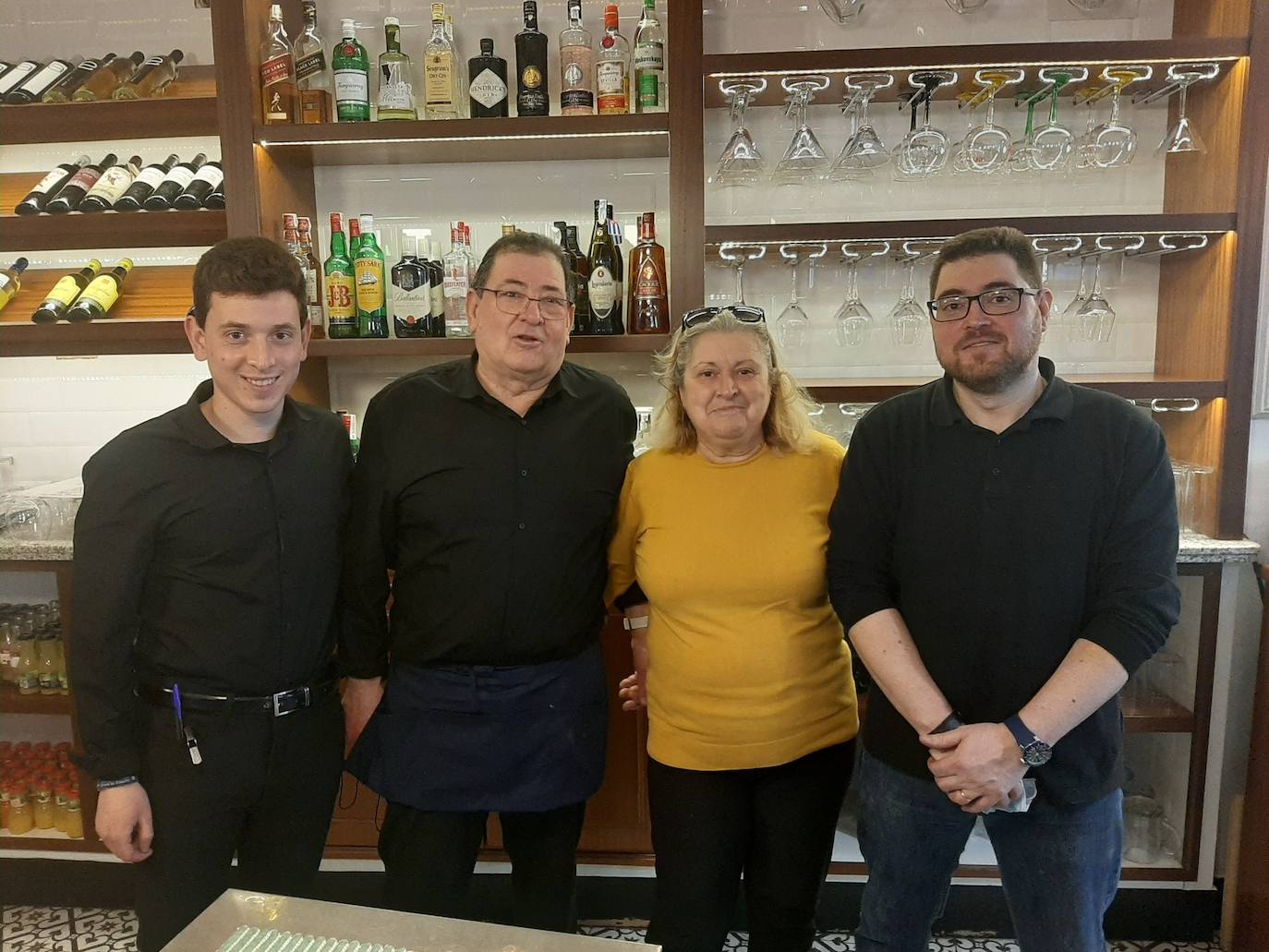 Familia Vergara Montaño nuevos abastecedores de Labradores 