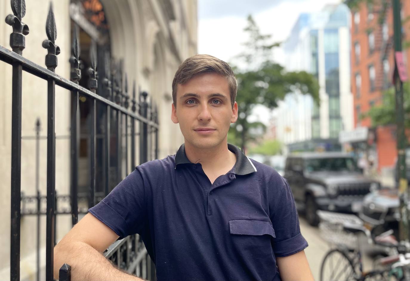 Mario Zapata trabaja en Nueva York como consultor de empresas y Fundaciones sobre problemas sociales