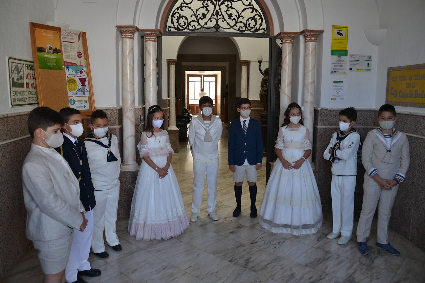 Niños preparados para su Primera Comunión 