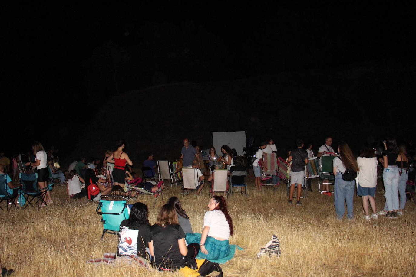 Asistentes a la actividad 'Mirando el Cielo' 