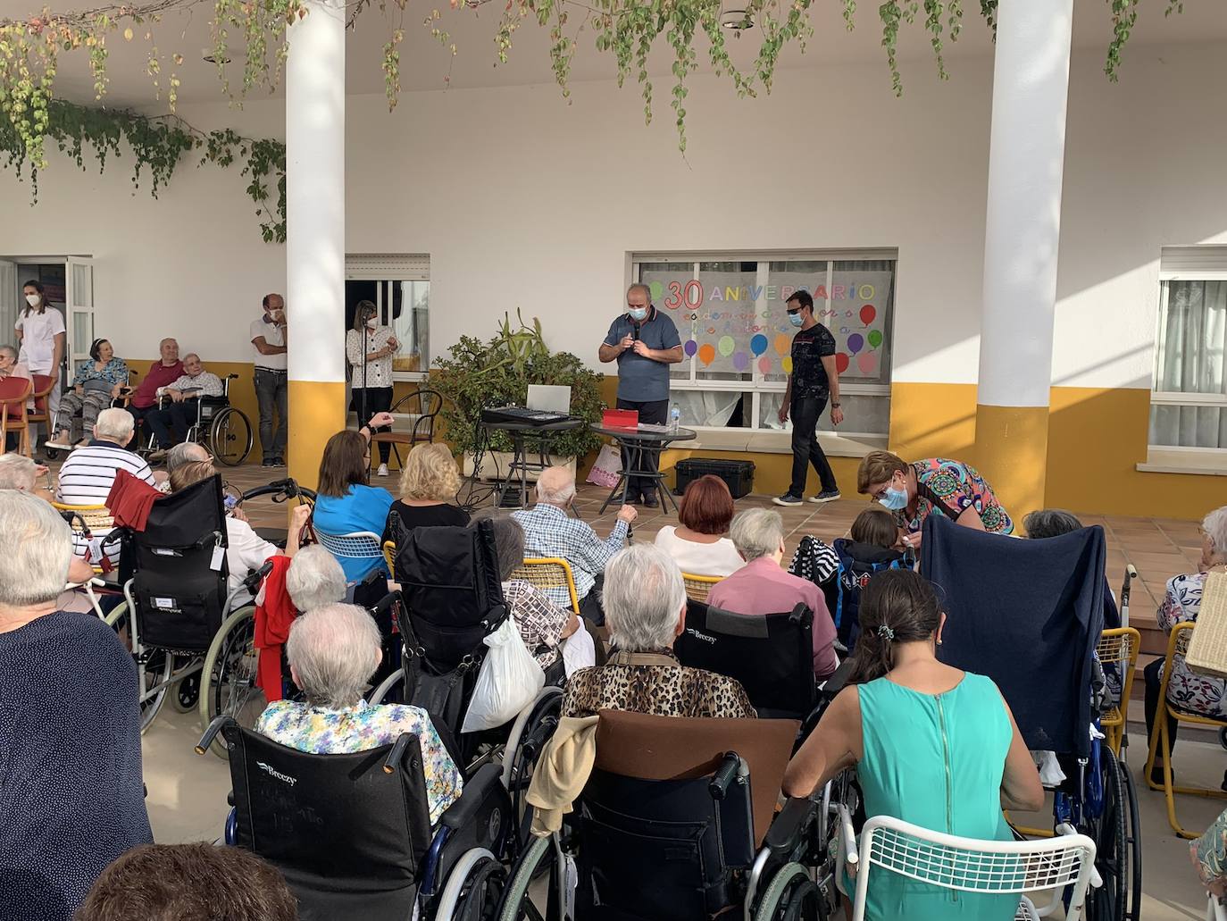 Celebración del 30 aniversario de la Residencia de Mayores 