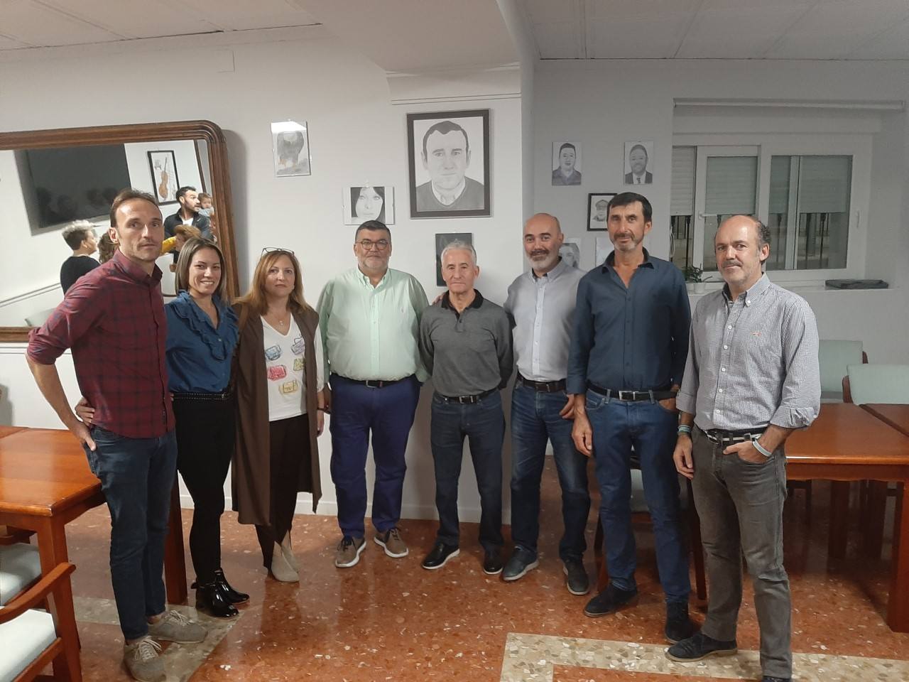 Los compañeros de la Corporación Municipal le acompañaron 