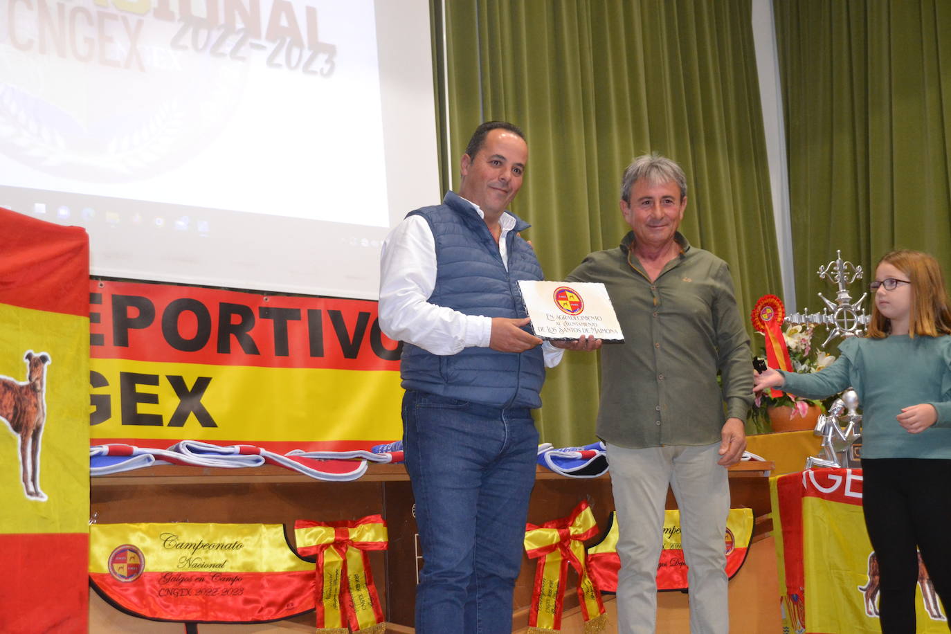 Distinción a la Sociedad de Cazadores 