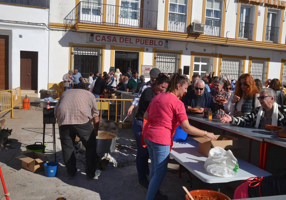 Los embutidos de la matanza del PSOE, serán degustados este lunes,1 de mayo