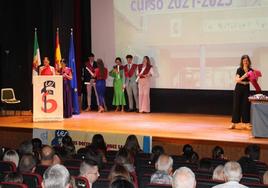 Un momento de la intervención de los alumnos y profesores