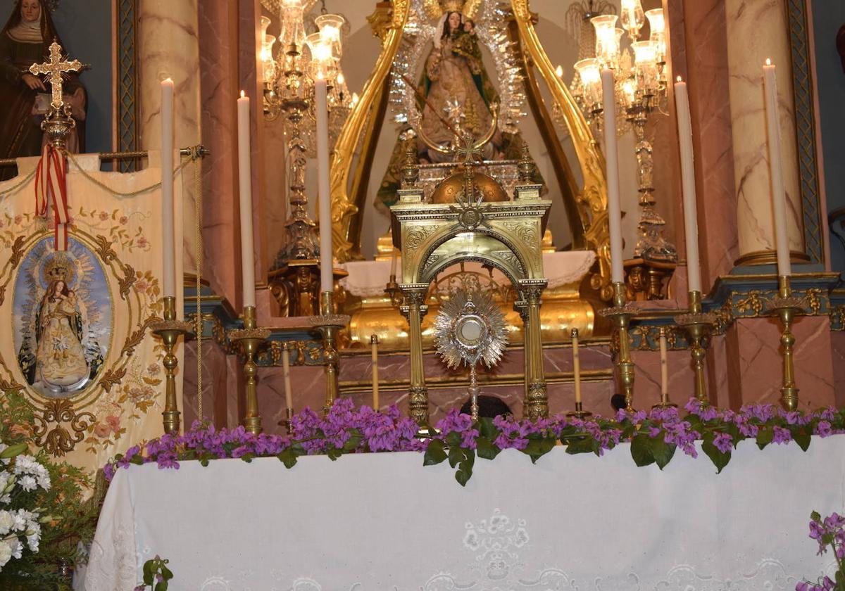 Las 24 horas de adoración al Santísimo en otro año