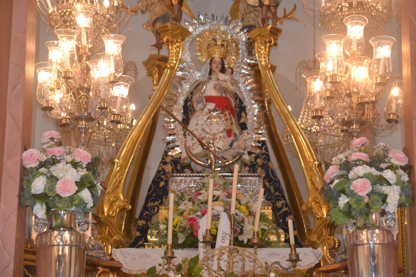 Omagen de la Virgen de la Estrella
