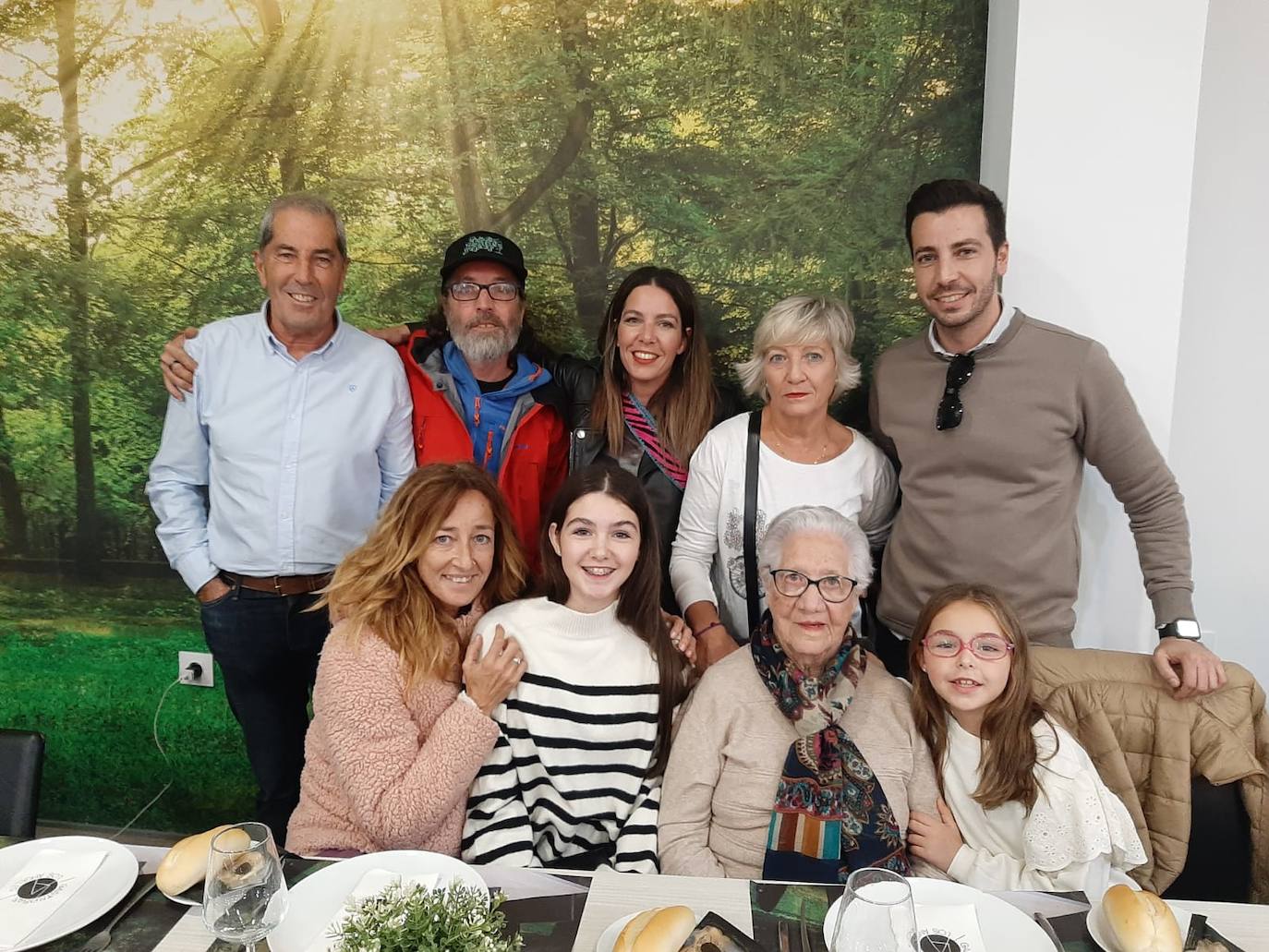 Con su hija, nietos y biznietis