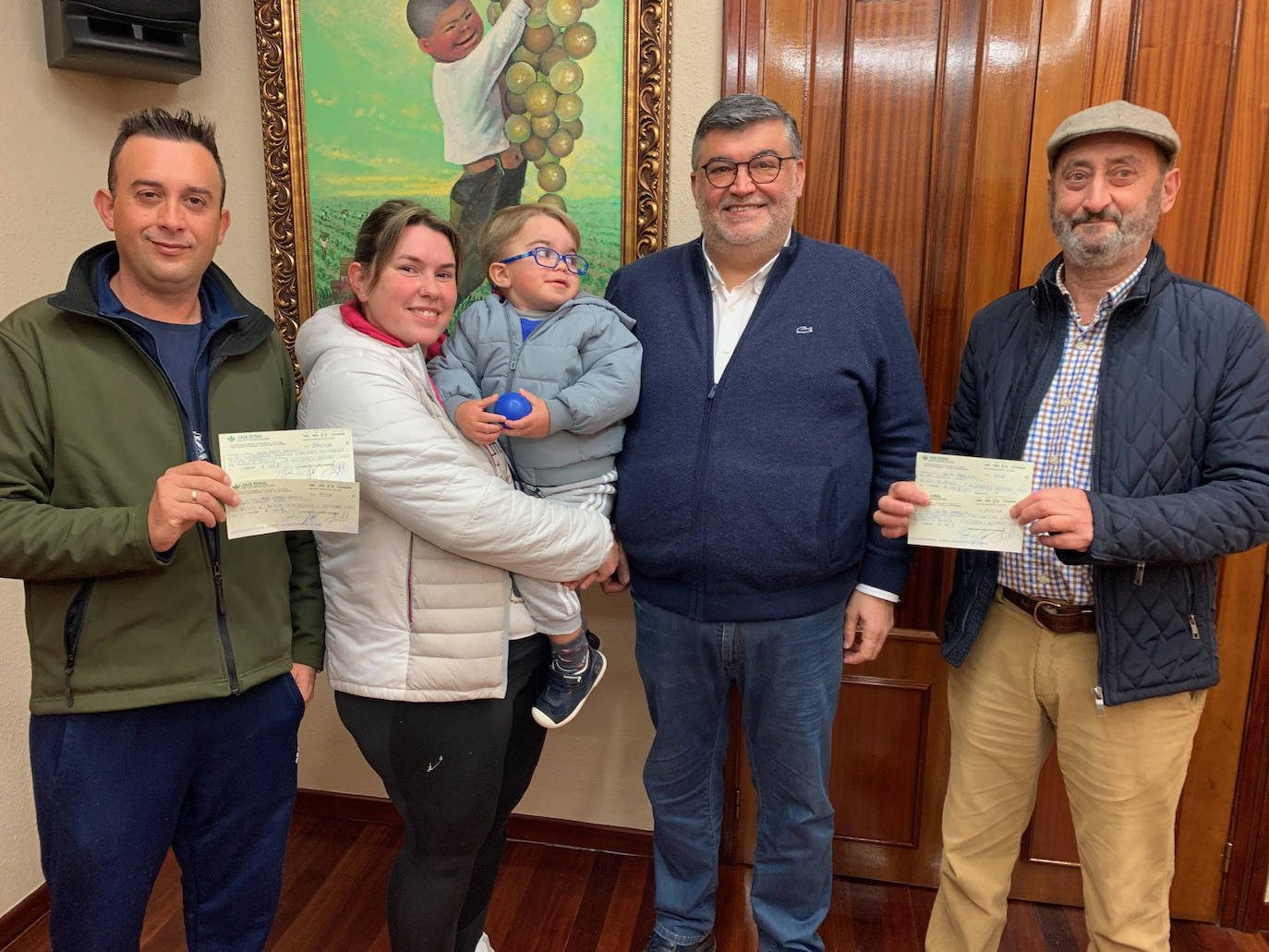 Entrega de lo recaudado a los representantes