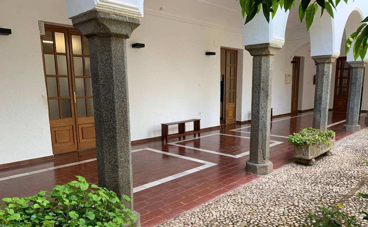 Planta baja del ayuntamiento donde se encuentran los Servicios Sociales. 