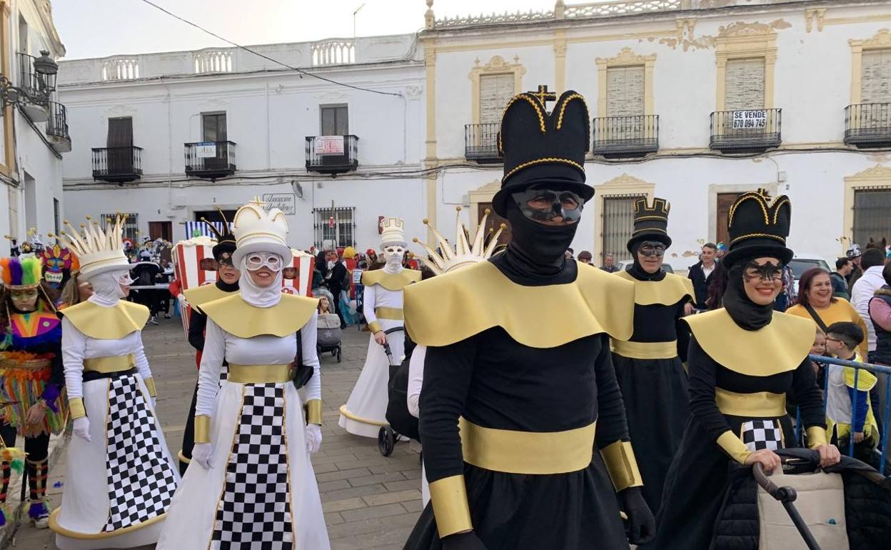 Uno de los grupos del desfile 