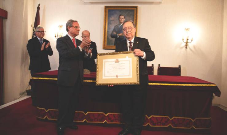 El médico Joaquín Ortiz Tardío ha sido nombrado presidente de honor de la Real Academia de San Dionisio de iencias, Artes y Letras