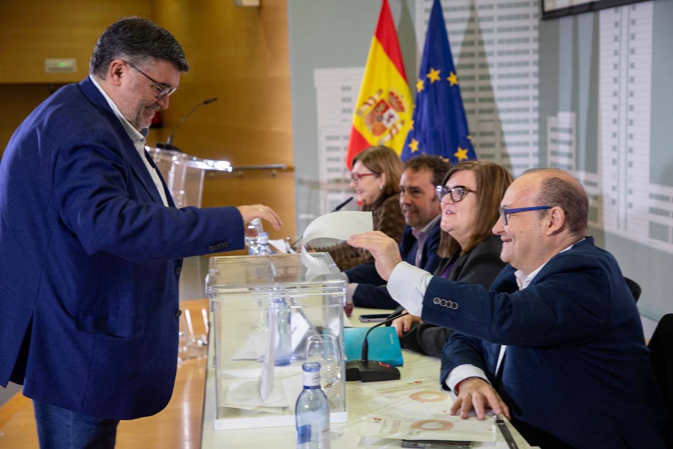 El alcalde de Los Santos de Maimona, Manuel Lavado Barroso