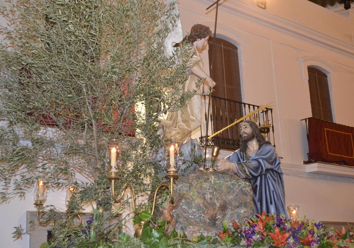 Paso de Jesús Orante