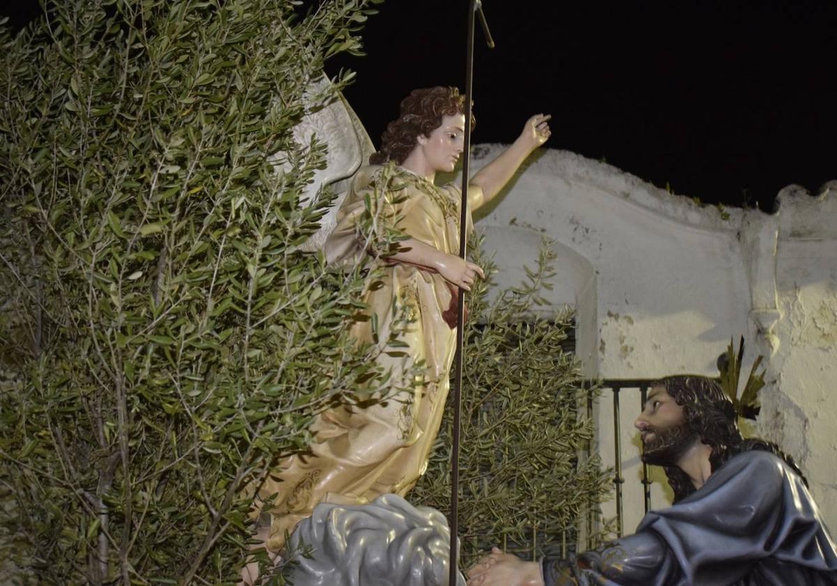 Estampa del Orante en las calles de Los Santos
