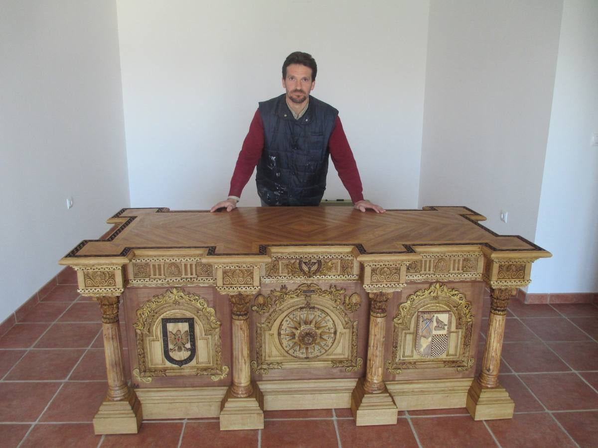 José Manuel detrás de su gran obra