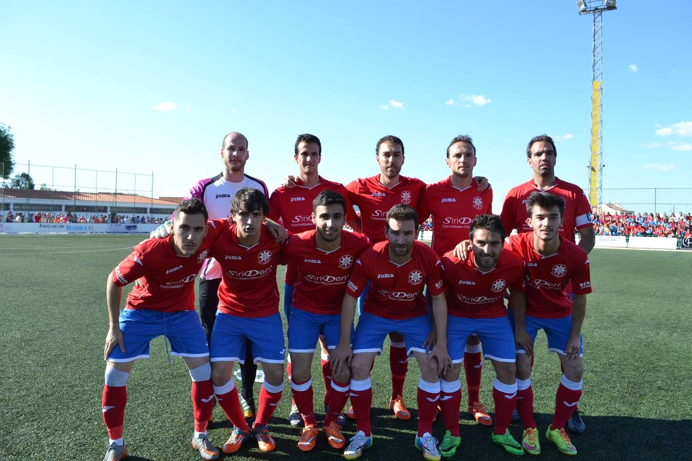 Este equipo jugó la tarde del ascenso.Tambien gloria para ellos 