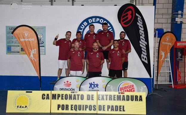 Equipo masculino de Pádel Malpartida. 