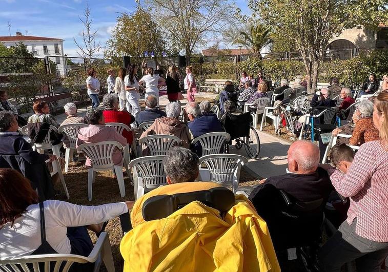 La Residencia Santa Ana celebra su décimo aniversario con una gran fiesta