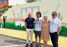 El mural 'Del pueblo, del progreso y la tradición', de Alberto González, rinde homenaje a Malpartida de Cáceres