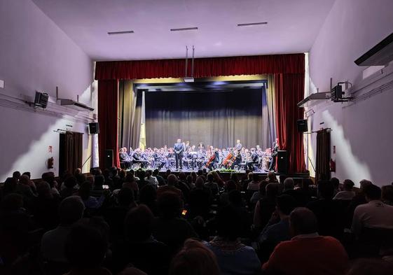 Gran asistencia al concierto de la Banda Sinfónica Provincial de Cáceres