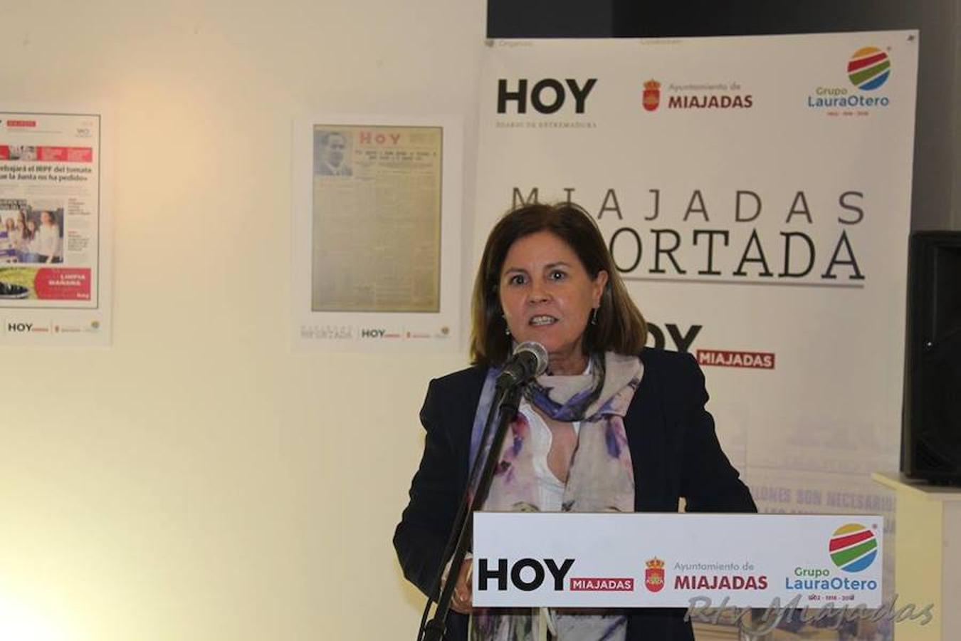 Exposición de portadas de HOY y de HOY Miajadas en el Palacio Obispo Solís en la que se repasan los acontecimientos más destacados de la localidad y que tuvieron su espacio en el periódico