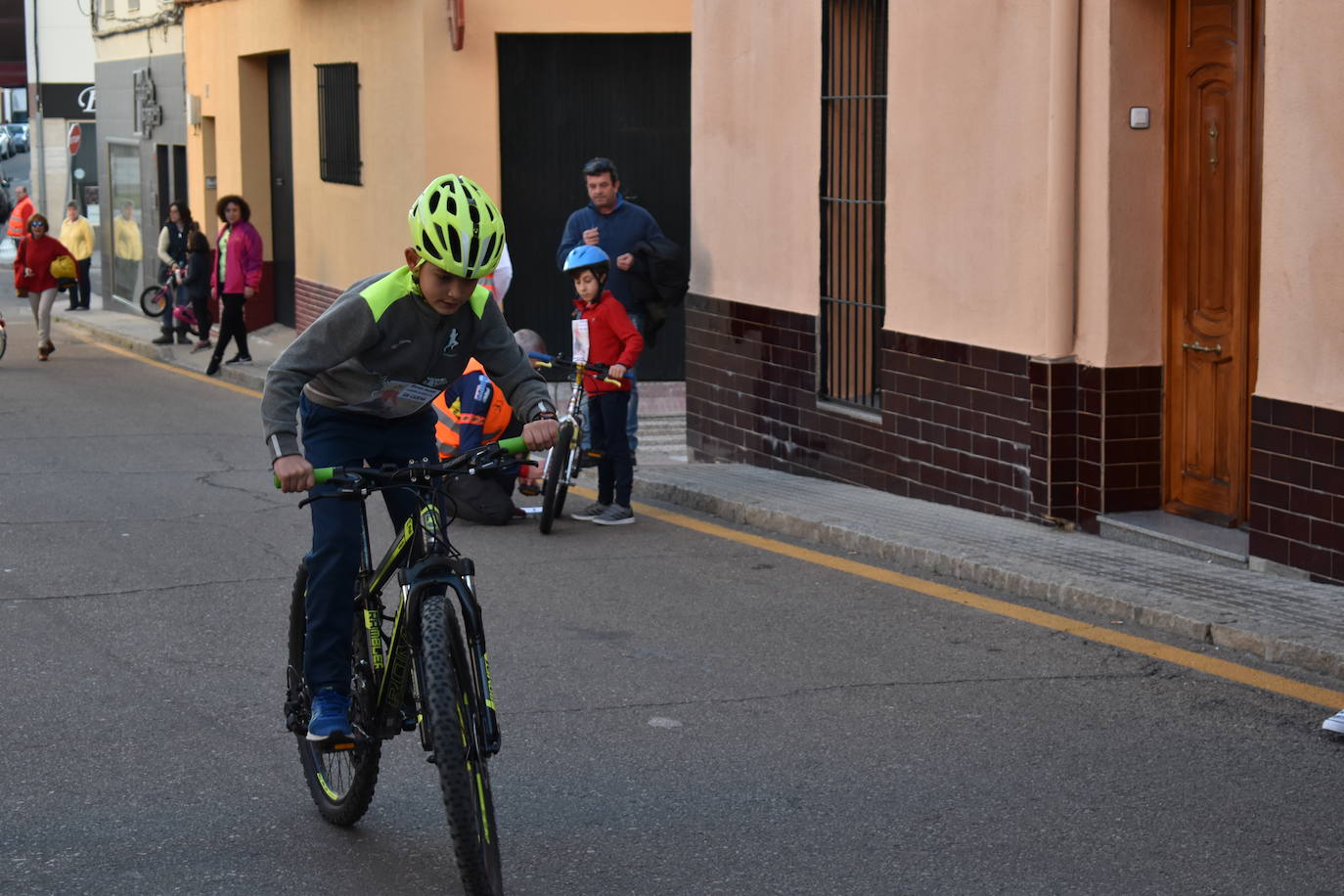 Omar Sánchez consiguió el segundo puesto en la categoría de 'No pertenecientes al Club Ciclista' / 