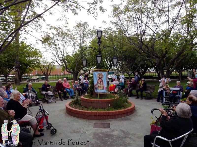 Los residentes disfrutaron del Lunes de Pascua en el jardín 