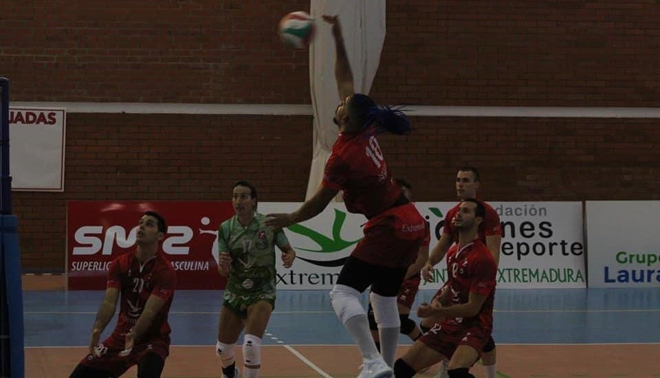 Partido amistoso disputado el pasado sábado en Miajadas ante el Cáceres PH 
