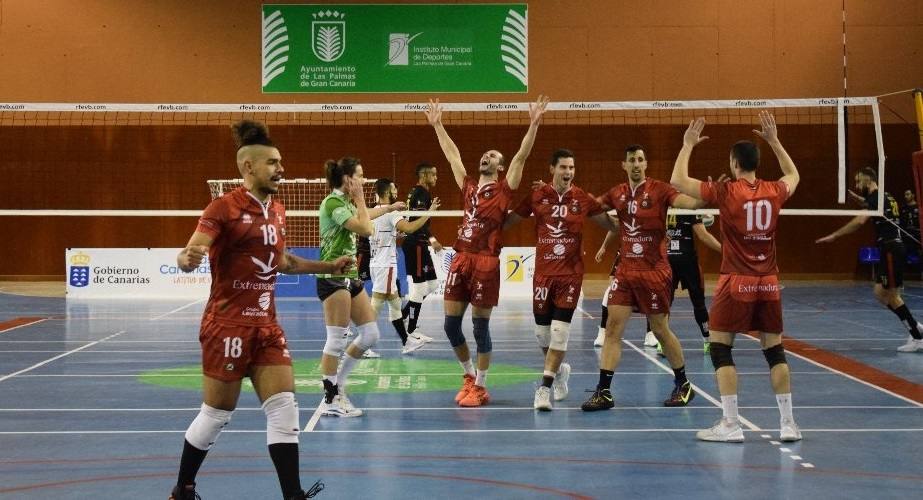 Los jugadores del Extremadura Grupo Laura Otero veían más cerca su victoria 