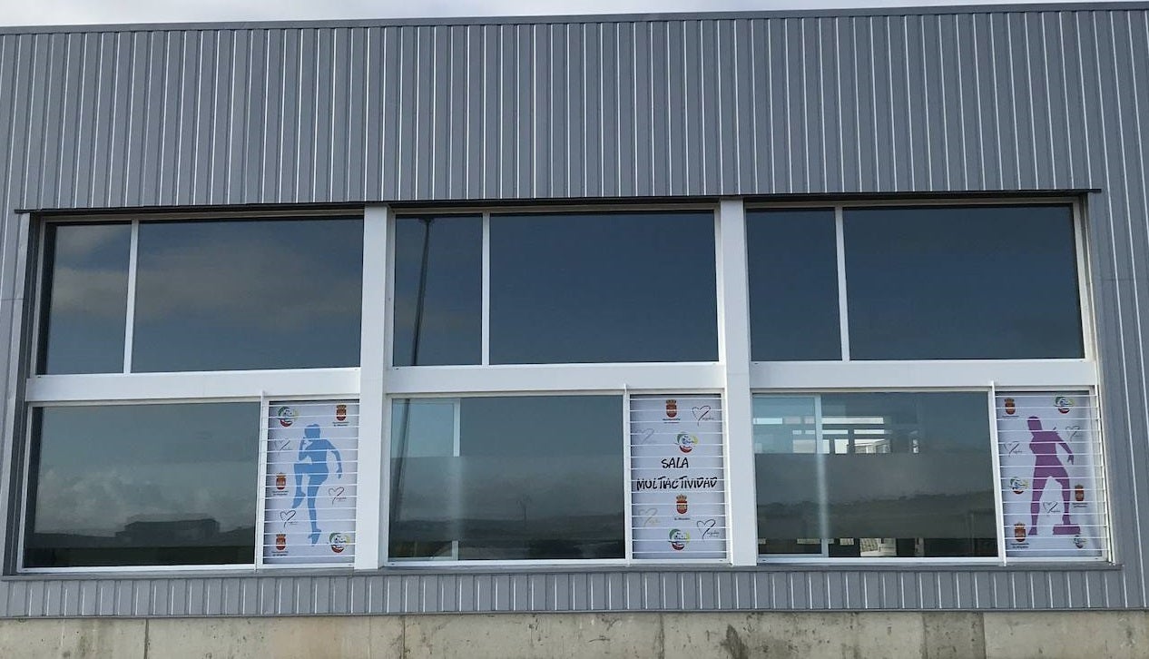 Ventanales de la sala multiactividad de Miajadas 