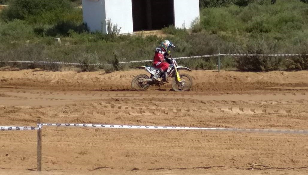 Samuel Tapia en plena carrera en Almonte 