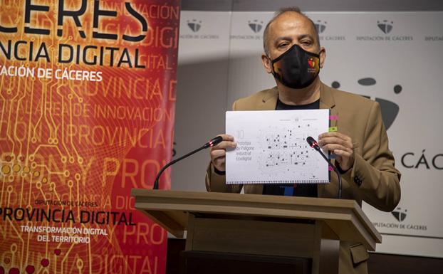 Santos Jorna, diputado de Innovación, en la presentación del programa de los poligonos 'verdes'. 