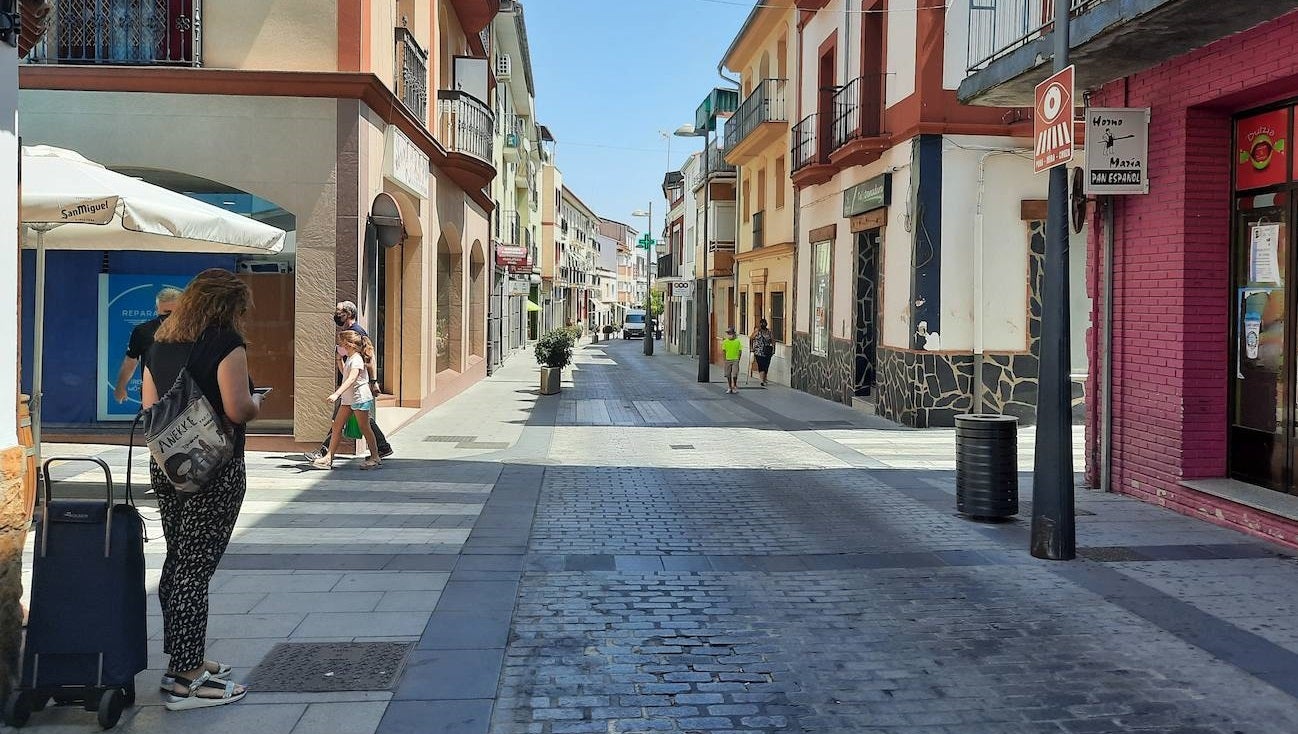 Avenida Trujillo, una de las principales vías de Miajadas 