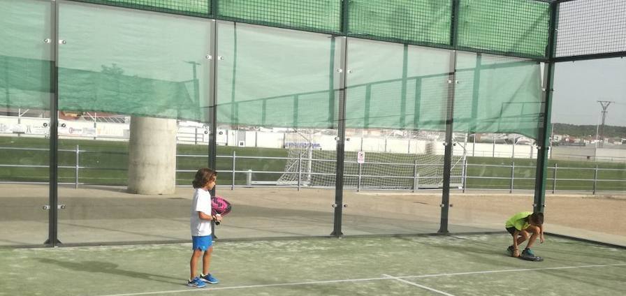 Una de las ediciones anteriores del Torneo de pádel infantil en Miajadas 