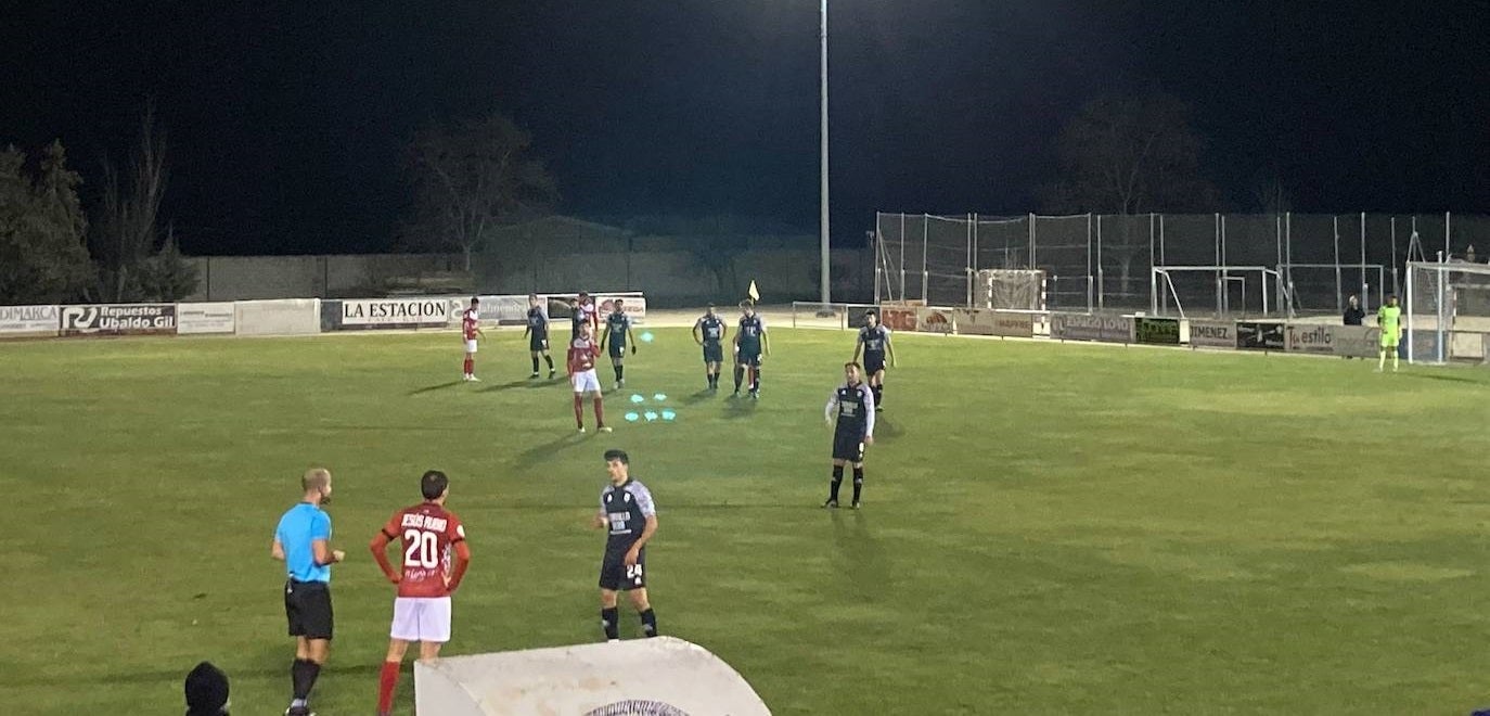 Partido de segunda vuelta entre el Miajadas y el Azuaga 