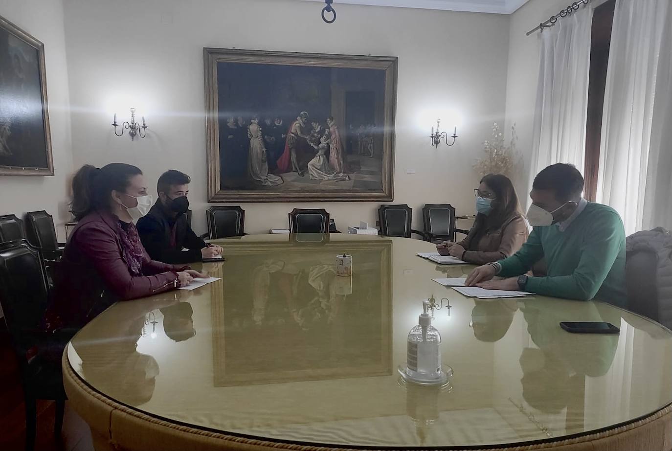 Reunión llevada a cabo en la Diputación de Cáceres 