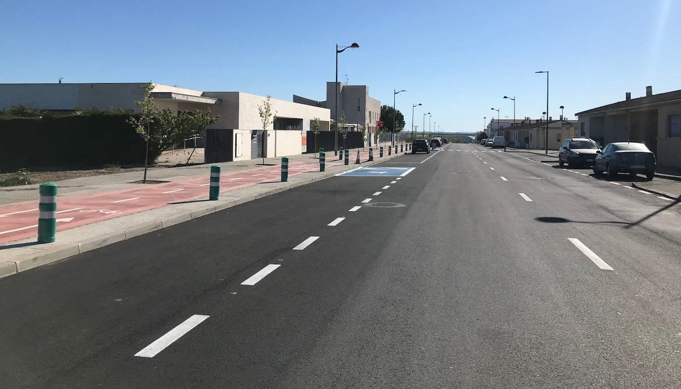 La avenida 8 de marzo ha sido una de las zonas asfaltadas recientemente 