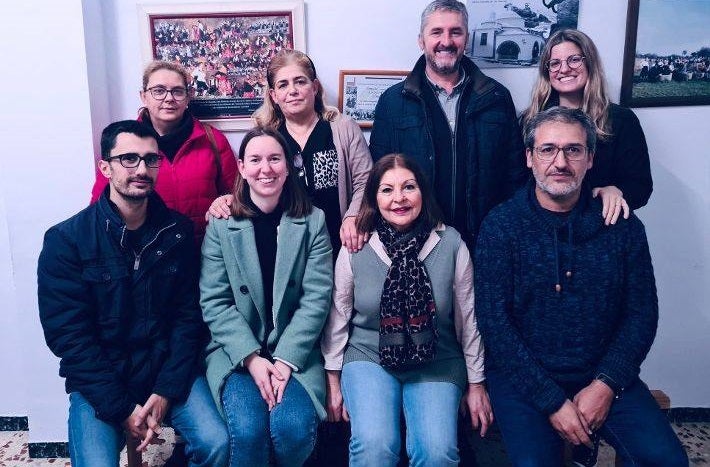 El grupo de coros y danzas 'La Dehesilla' presenta su nueva Junta Directiva