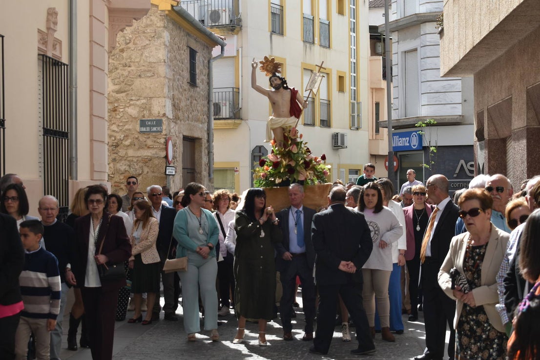 Los miajadeños volvieron a celebrar el reencuentro entre Jesús Resucitado y la Santa Madre