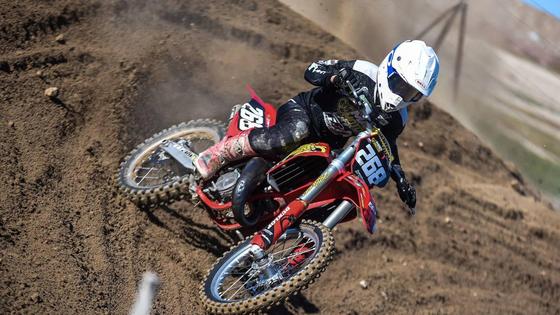 Samuel Tapia se afianza en el Campeonato de España Sub-18 de Motocross
