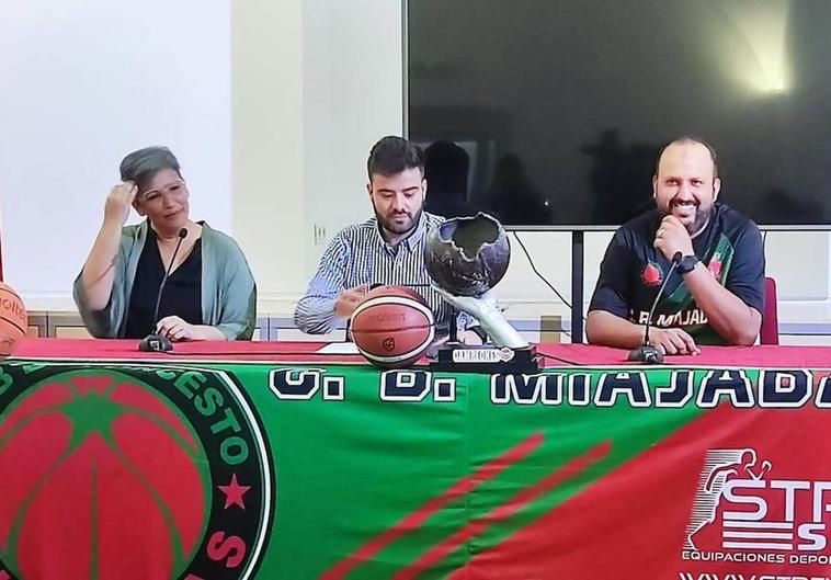 El Club de Baloncesto Miajadas celebra la X edición de la Liga Inter-Escolar